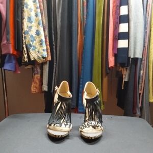 Stylish Black Fringe Women's Sandals